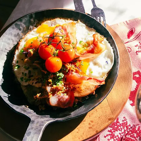 Hotel Corvatsch - Web Check-in