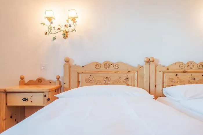 Corvatsch - Web Check-in 3* Sankt Moritz