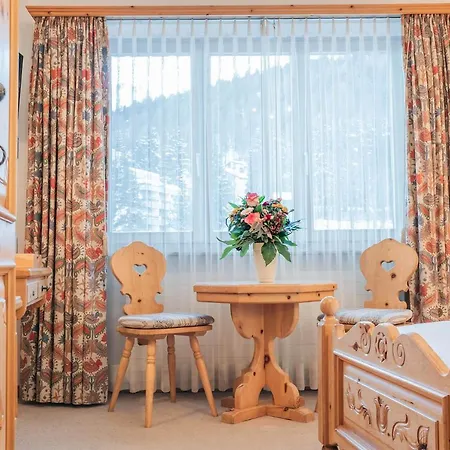 Corvatsch - Web Check-in Hotel 3*