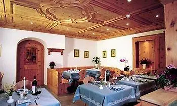 Hotel Corvatsch - Web Check-in