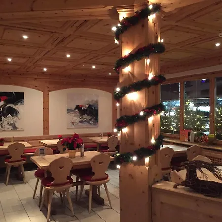 Hotel Corvatsch - Web Check-in St. Moritz