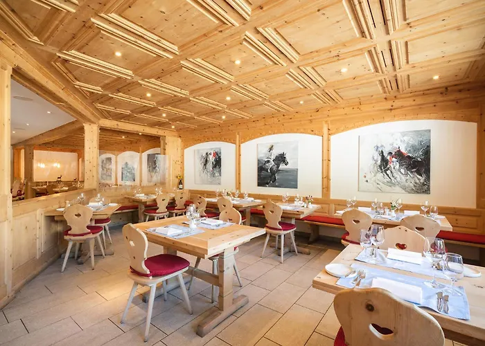 Hotel Restaurant Corvatsch 3*